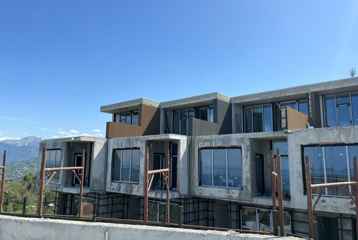 iVillas Makhinjauri - zdjęcie z budowy ekskluzywnych willi