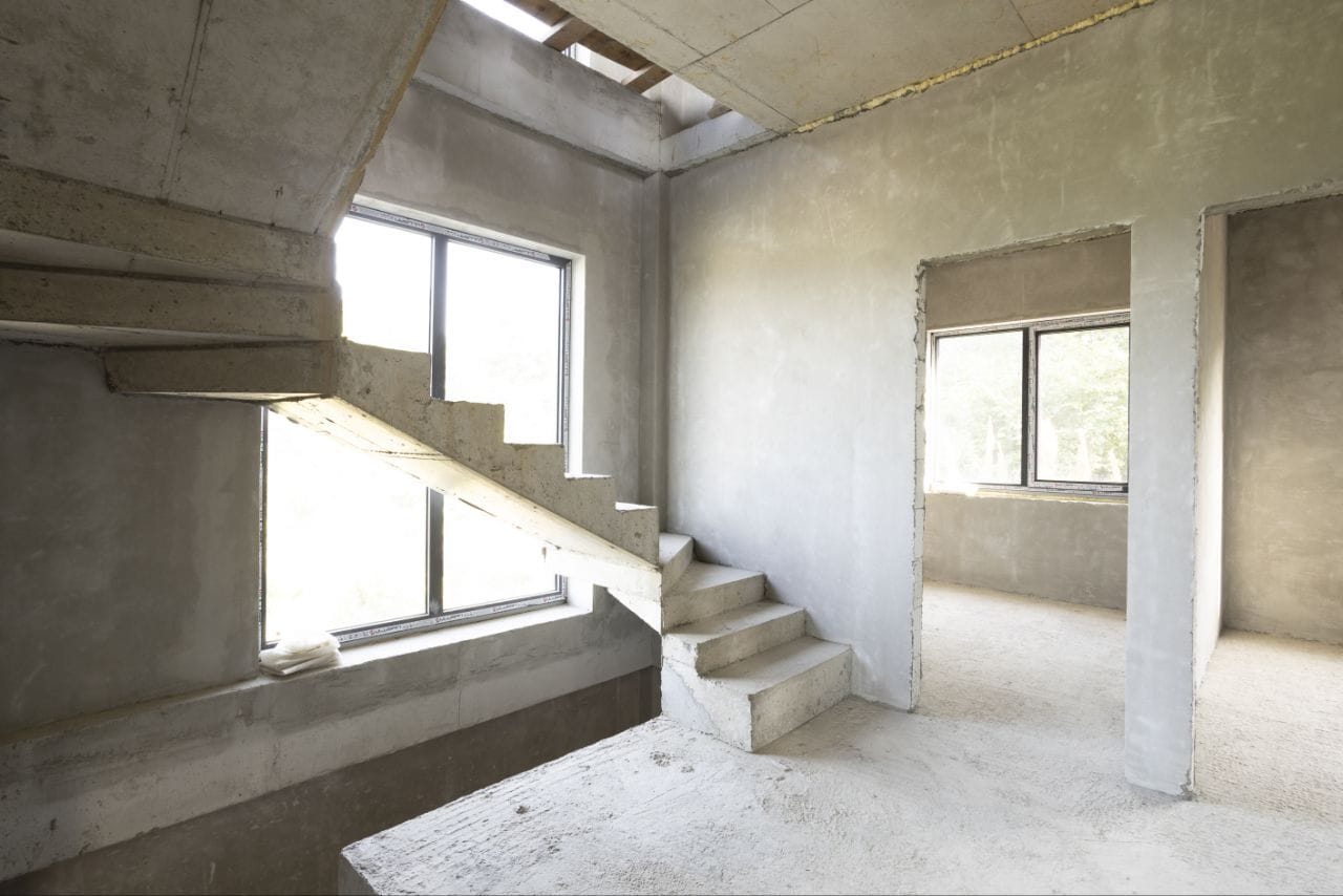 Hill Village - wnętrze w trakcie wykończenia