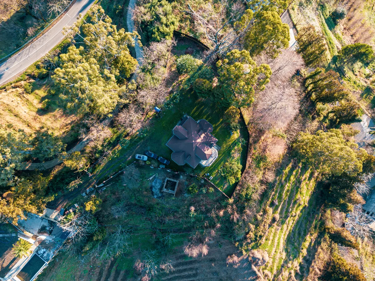 Villa Tsikhisdziri - widok z góry na działkę 1900 m²